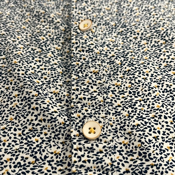 Denim & Flower Blue White yellow floral button down with detail -M - Picture 4 of 9
